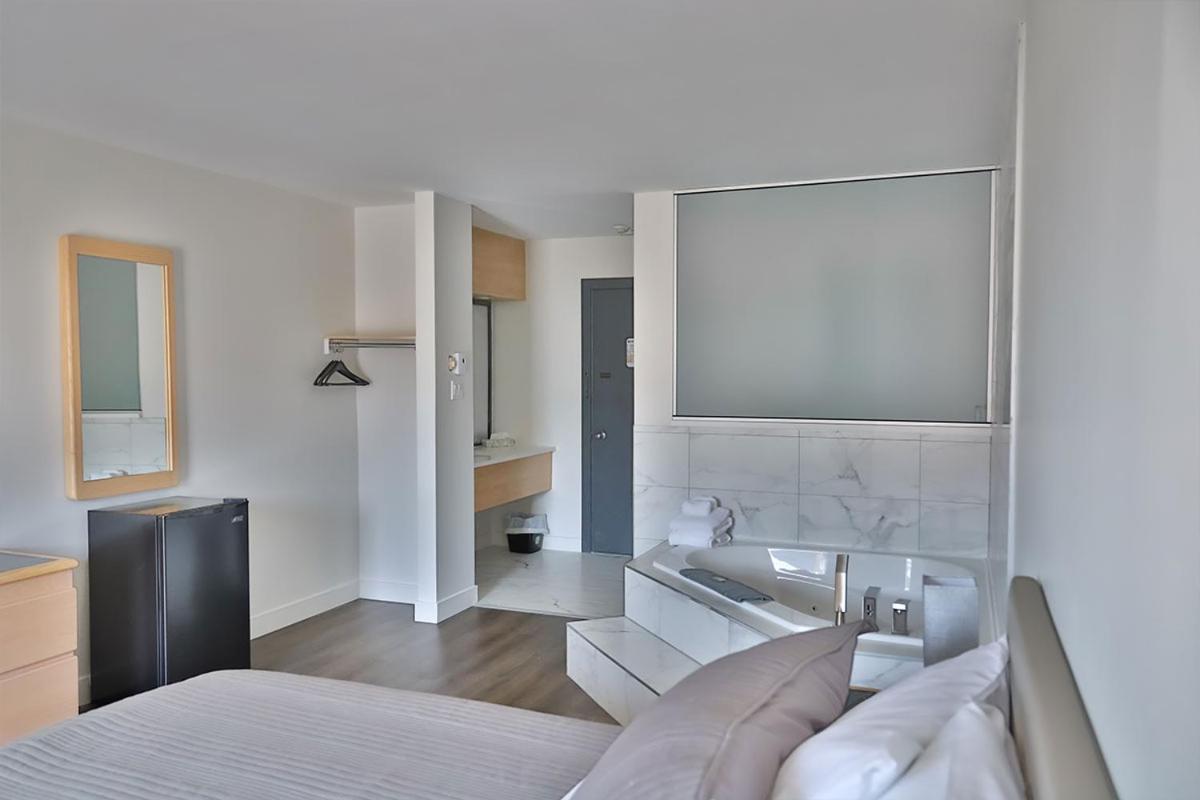 Motel Mascouche מראה חיצוני תמונה